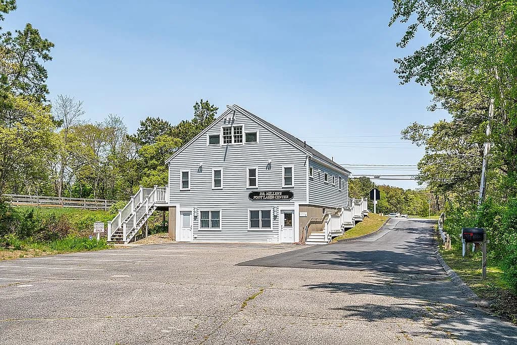 31 Meetinghouse Rd - Photo 2