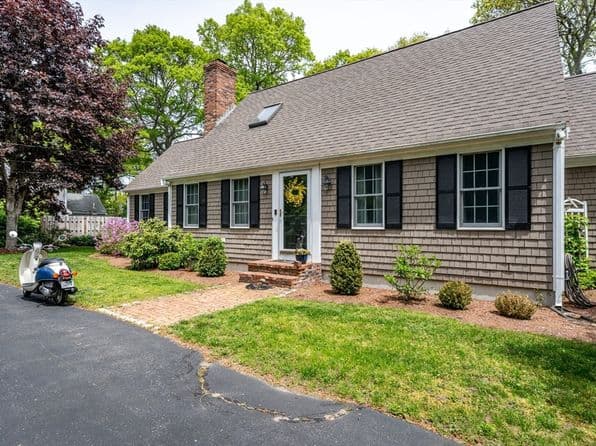 61 Angus Way, Barnstable