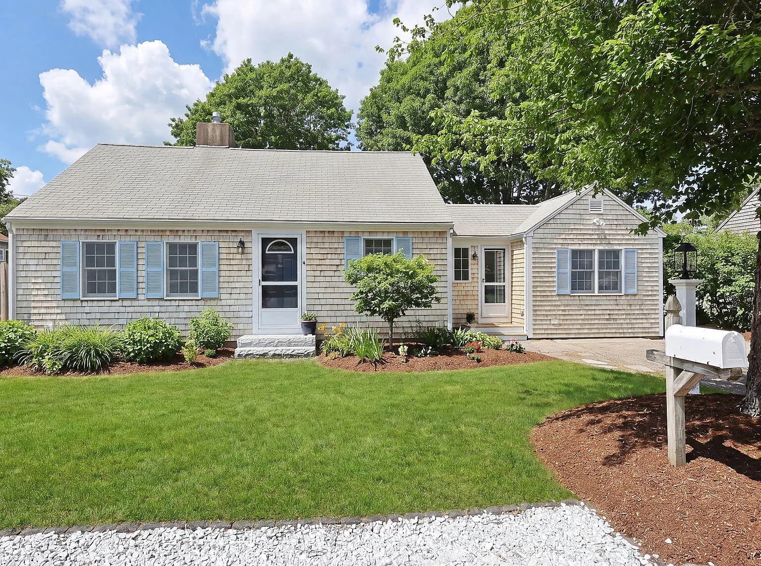 22 Mandeville Road, West Harwich