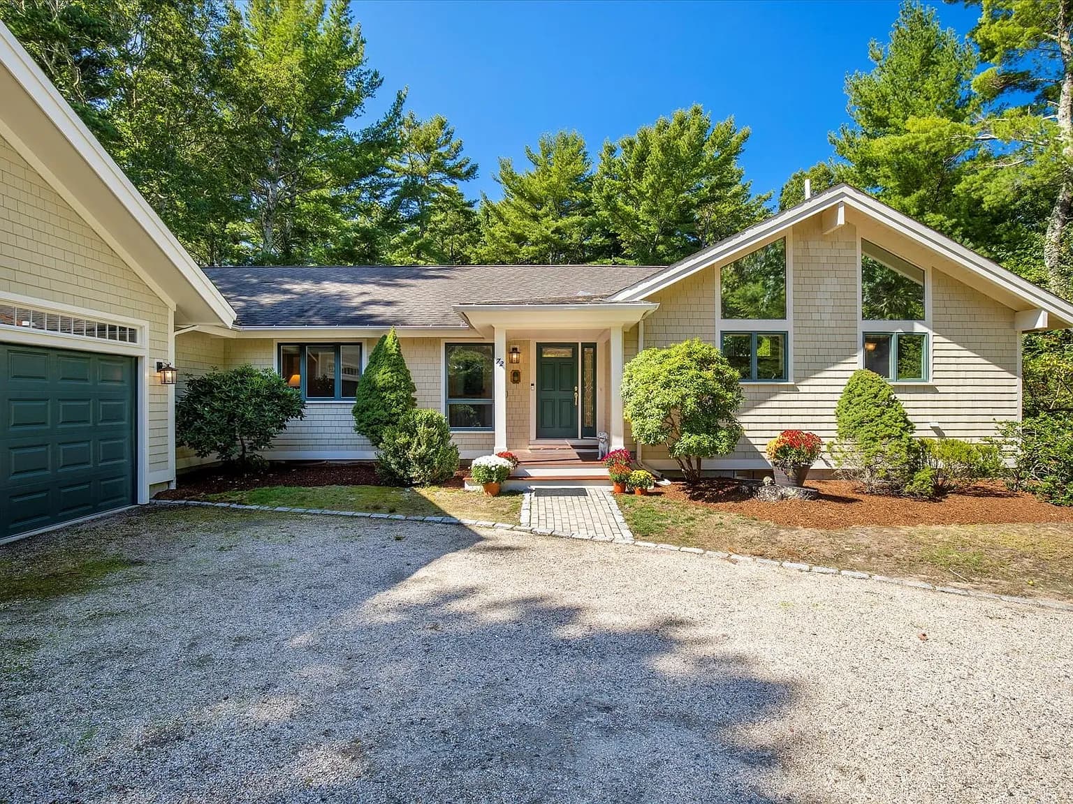 72 Walton Heath Way - Photo 1