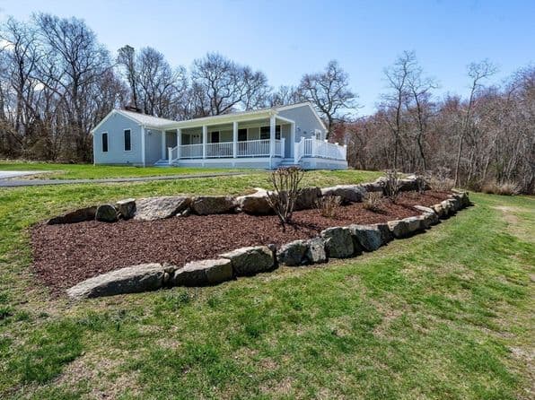 339 Cedar St, Barnstable