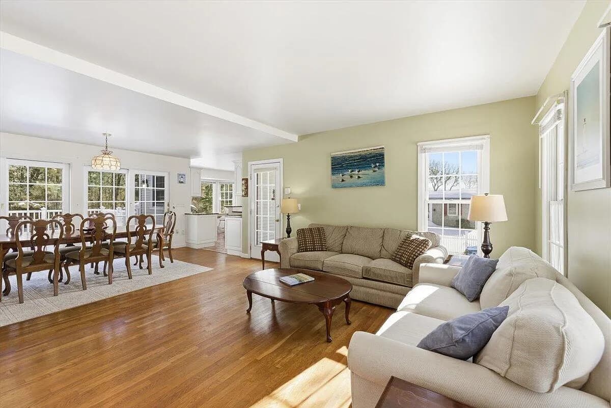 32 NIAGARA Lane - Photo 2