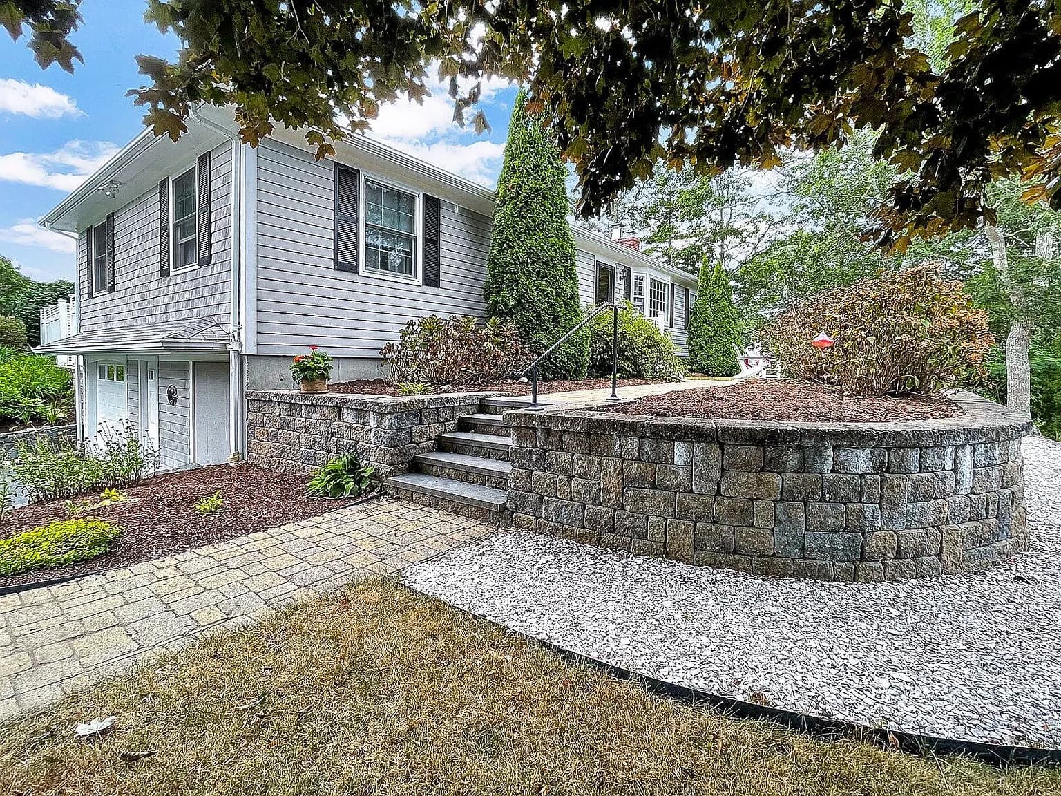 3 McNamara Avenue - Photo 2