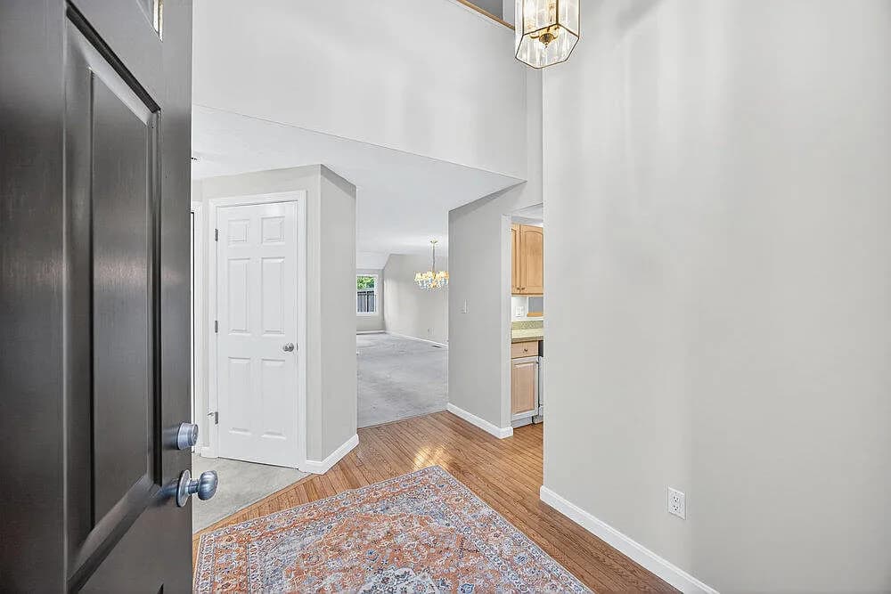 28 Oak Glen Village - Photo 5