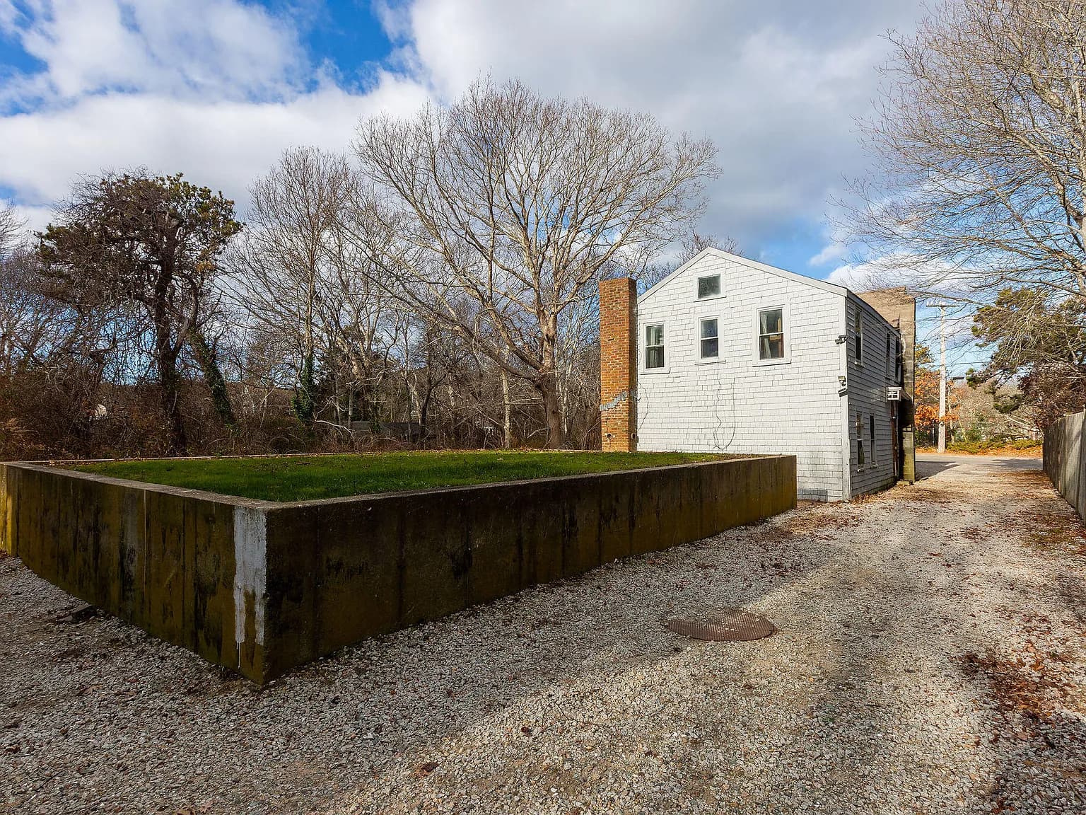 341 Bradford Street - Photo 4