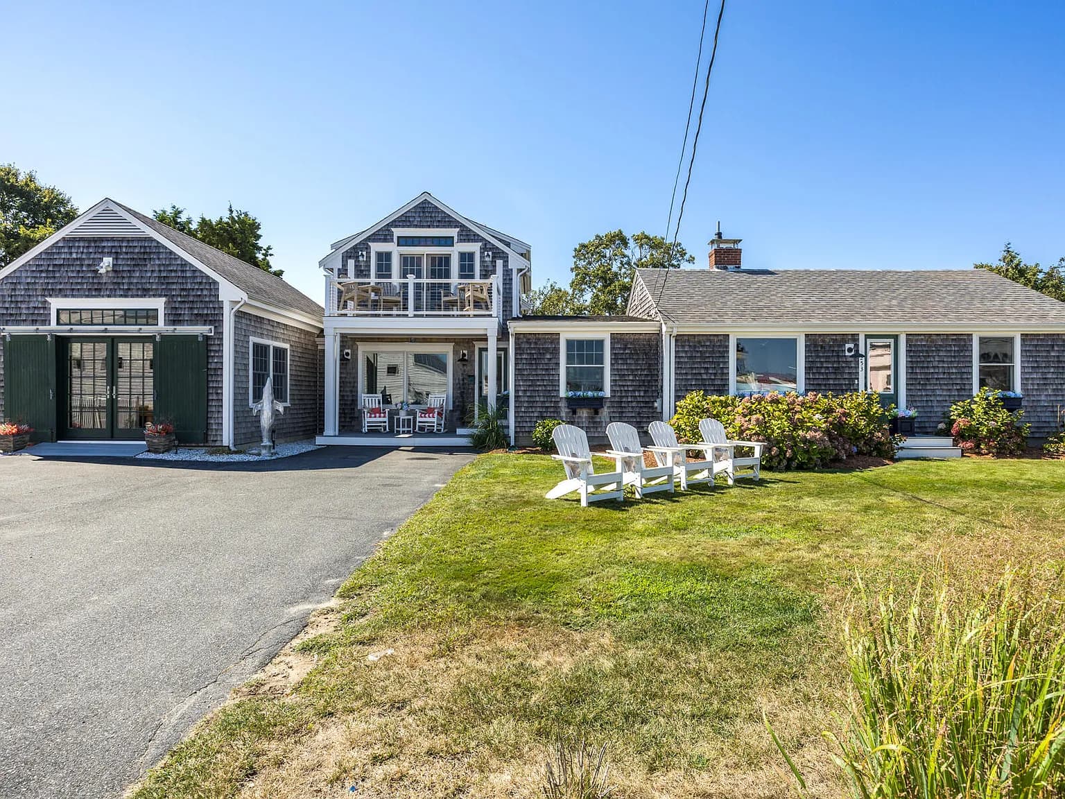 253 Scranton Avenue - Photo 3