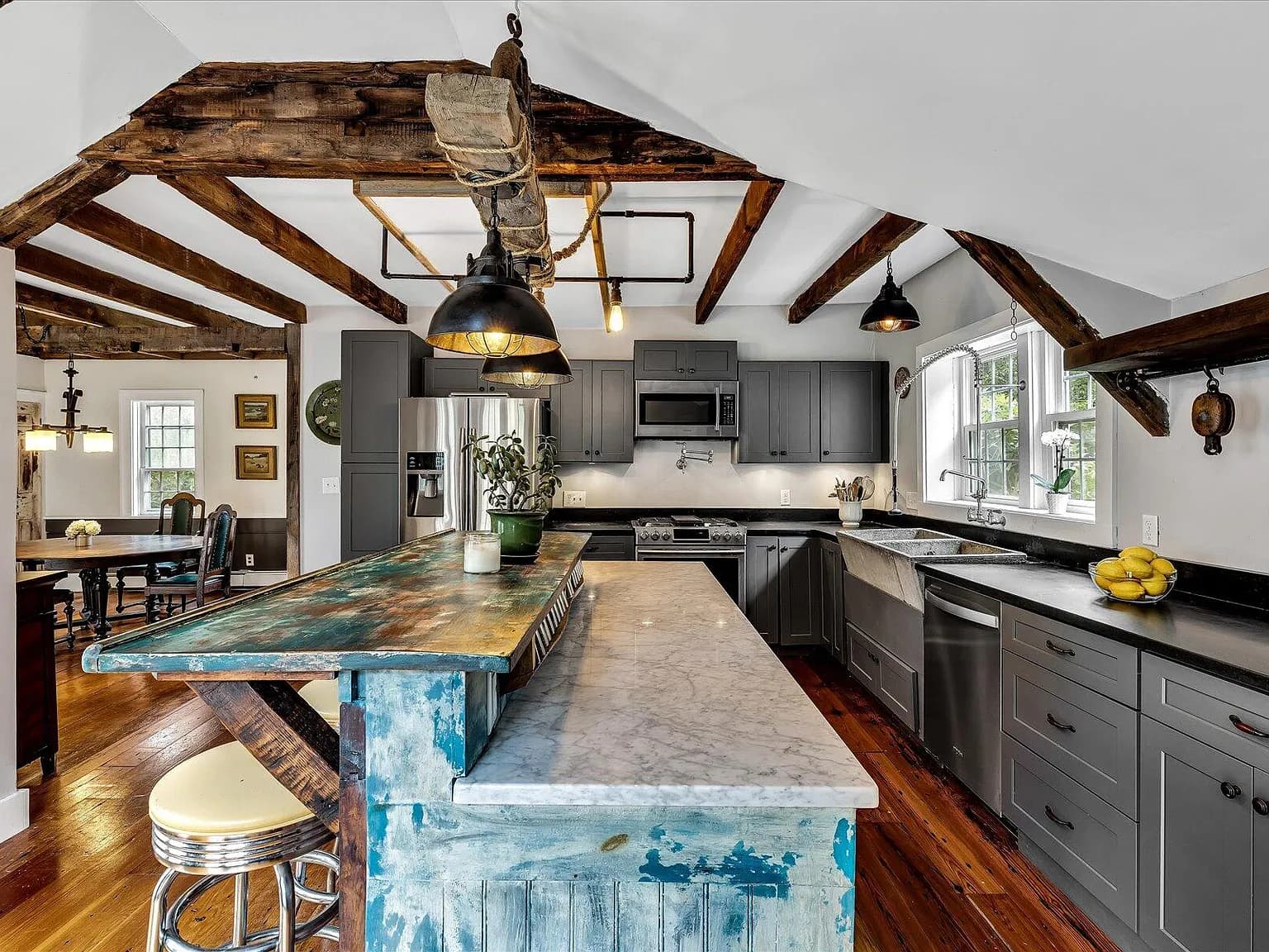 203 County Road - Photo 6