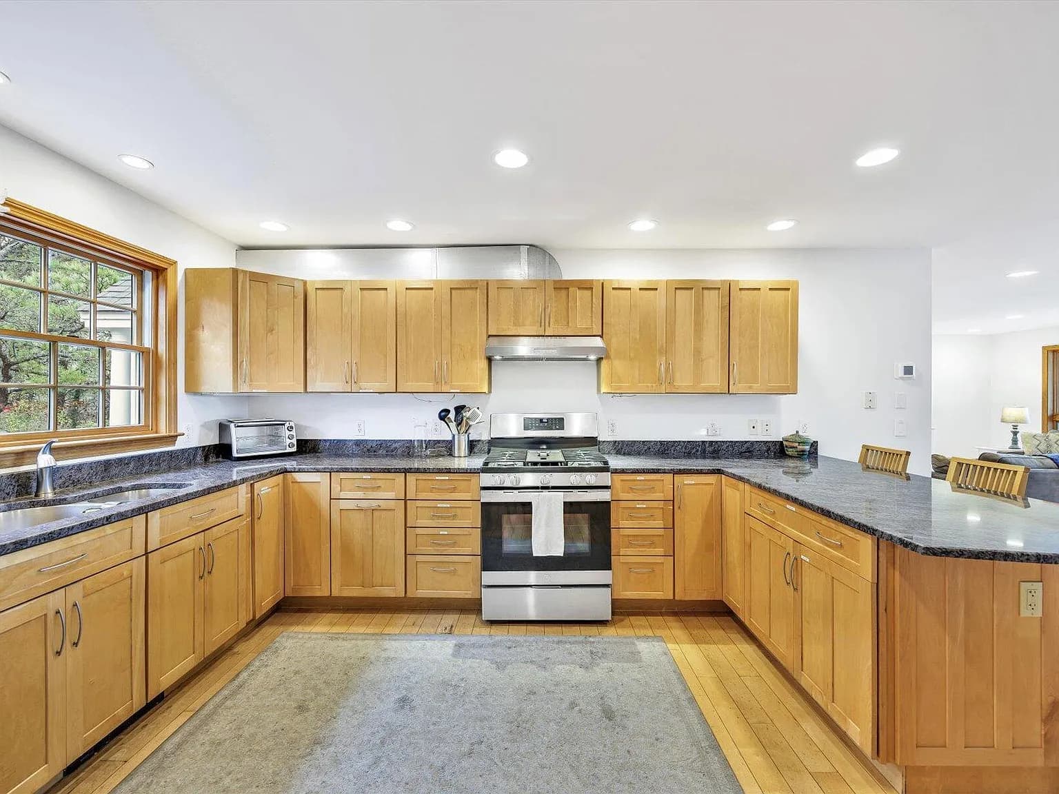 128 Shore Road - Photo 3