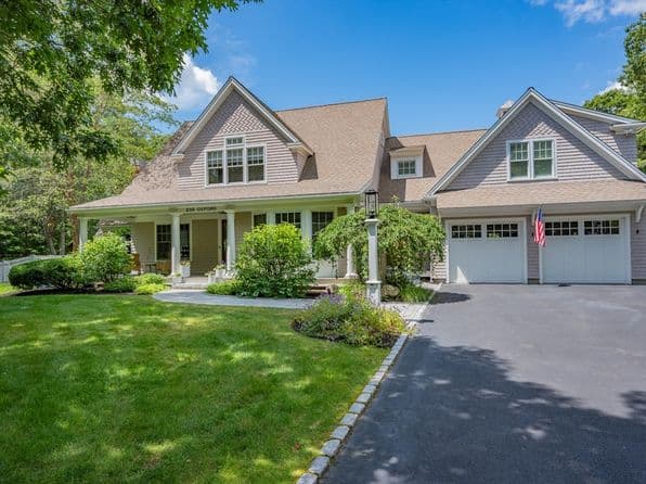 239 Oxford Dr, Barnstable