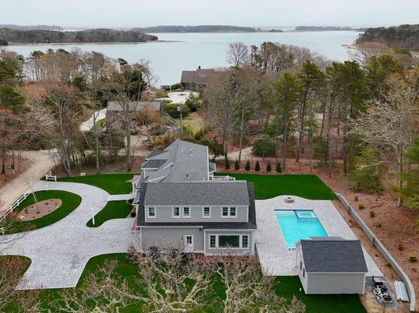 63 kescayogansett Road, Orleans