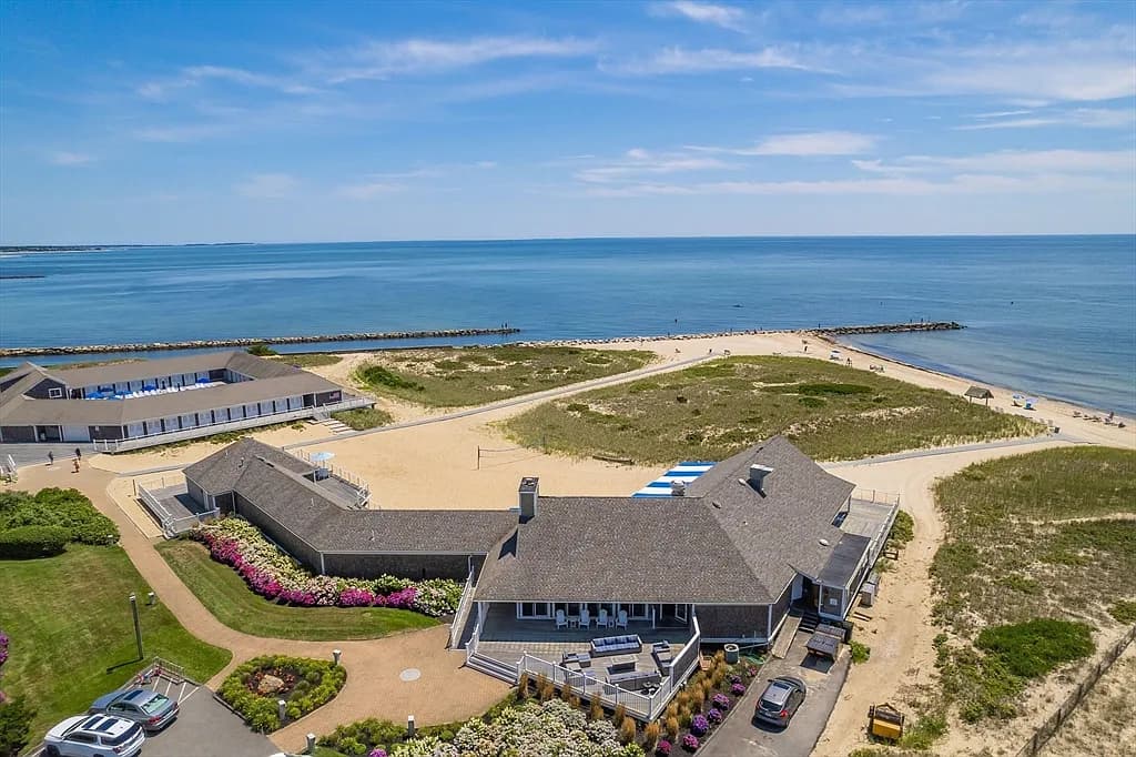 1 Belmont Rd #541 - Photo 2