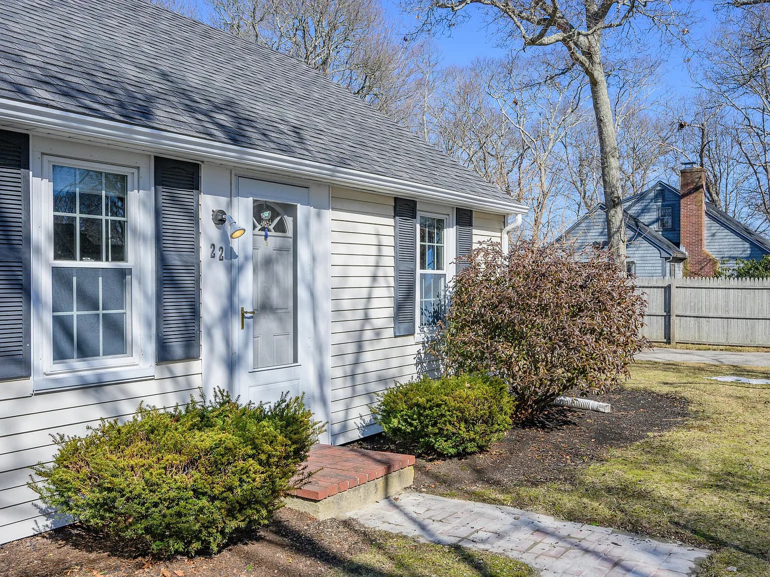 22 Annette Avenue - Photo 2