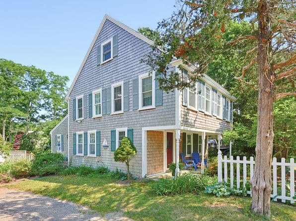 713 Sandwich Road, East Falmouth