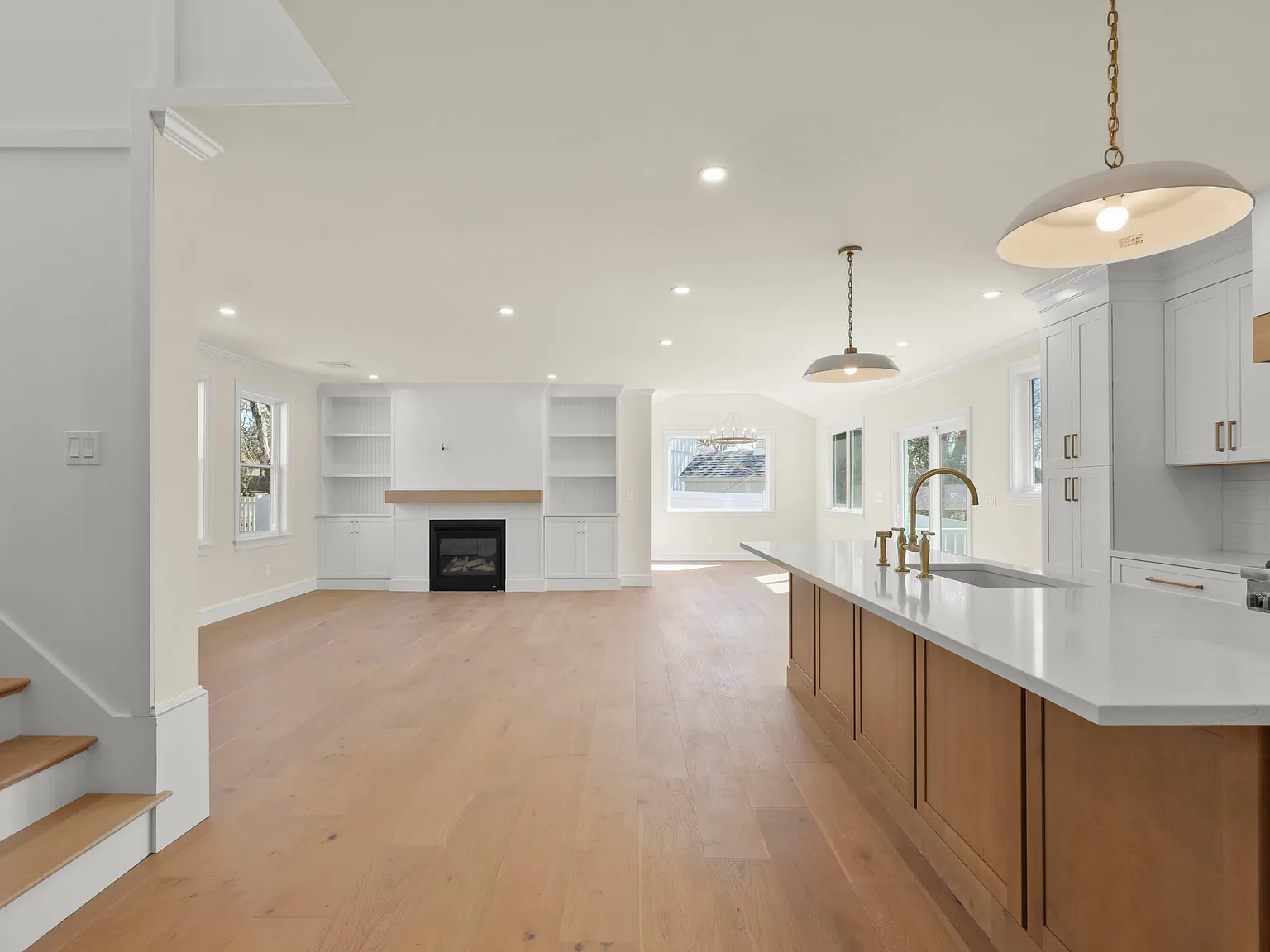 63 Ovington Drive - Photo 4