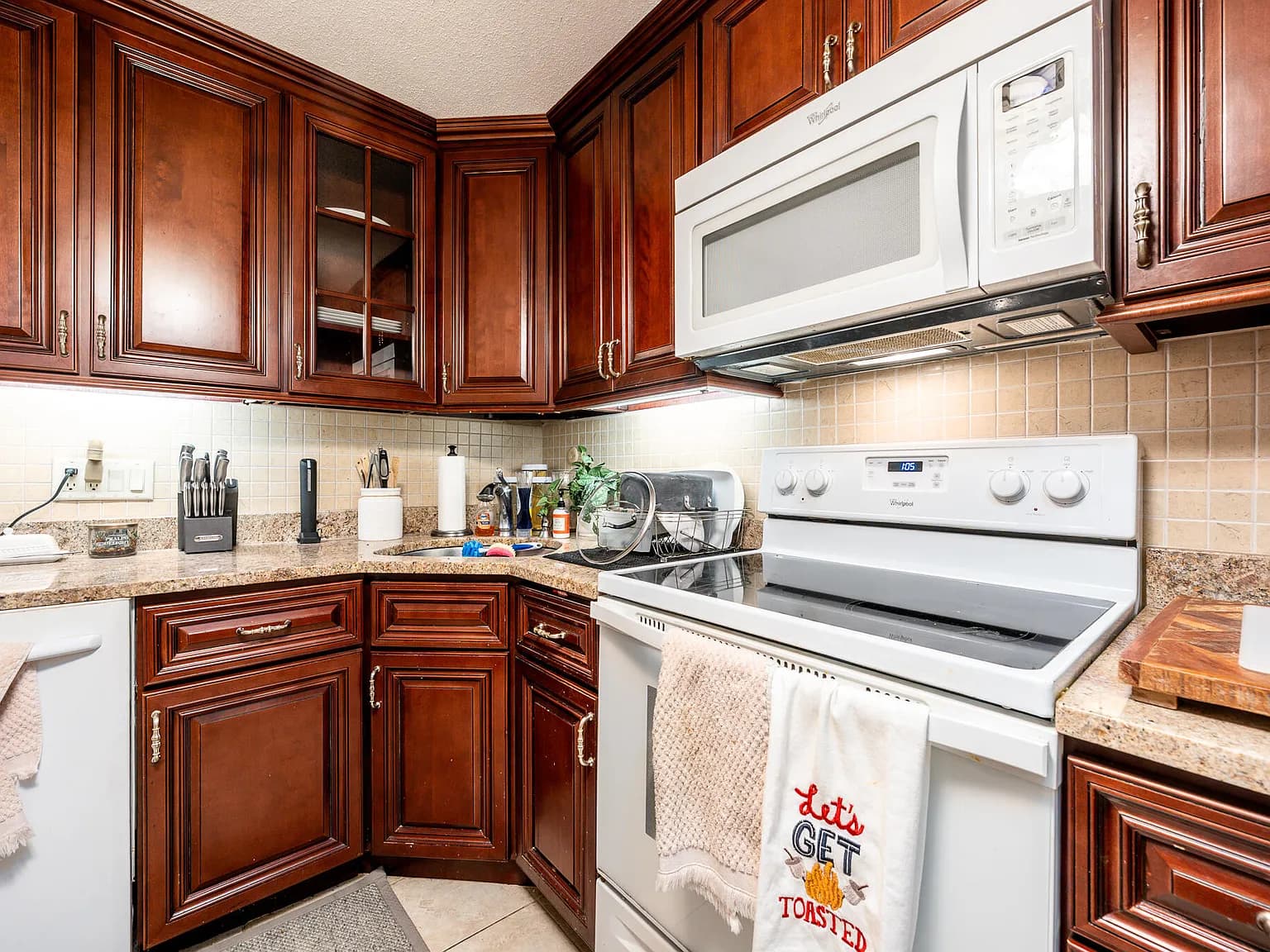 10 Candlewood Lane #2 - Photo 6