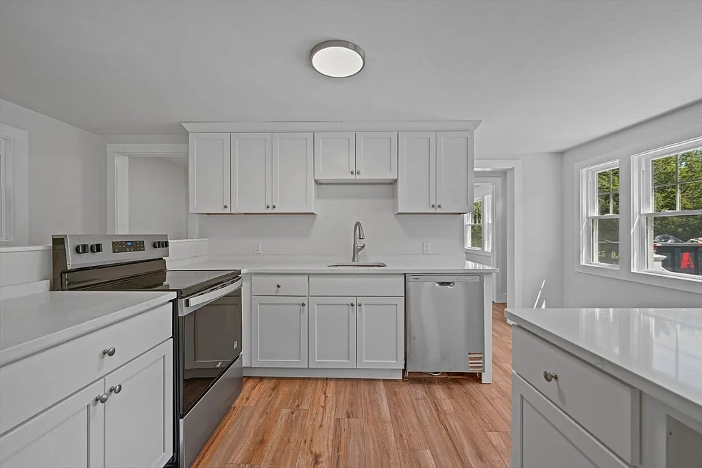 282 Parker Rd - Photo 1