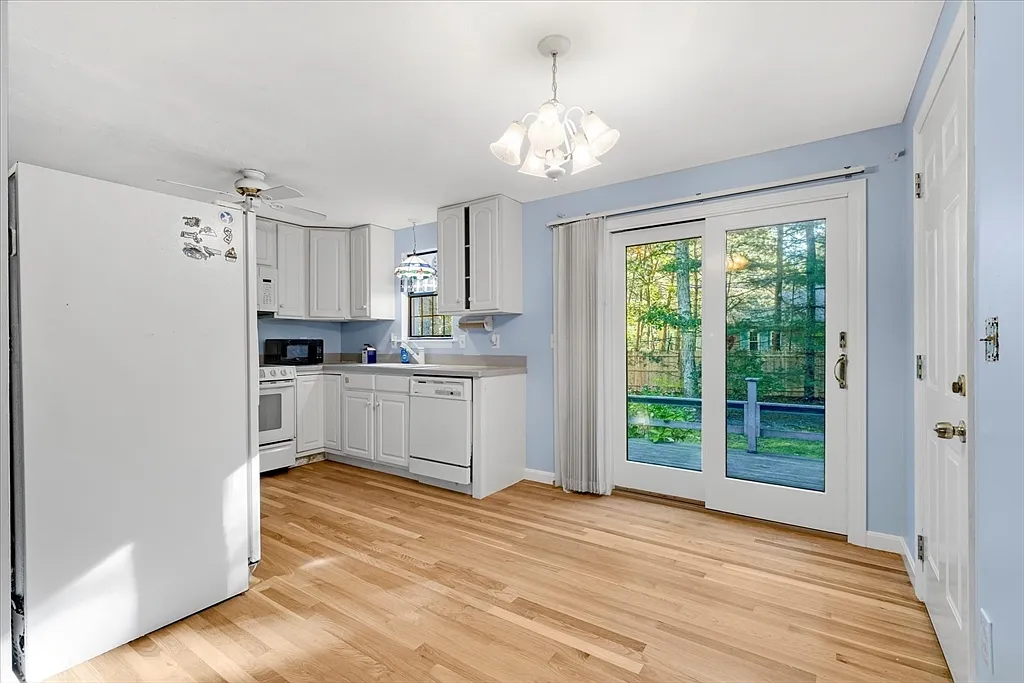 369 Bumps River Rd - Photo 5