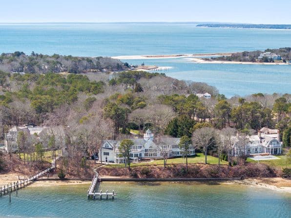 168 Garrison Lane, Osterville