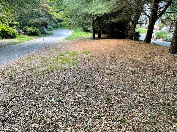 123 Old Post Road, Centerville