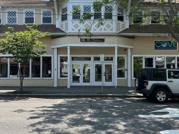615 Main St #7, Barnstable