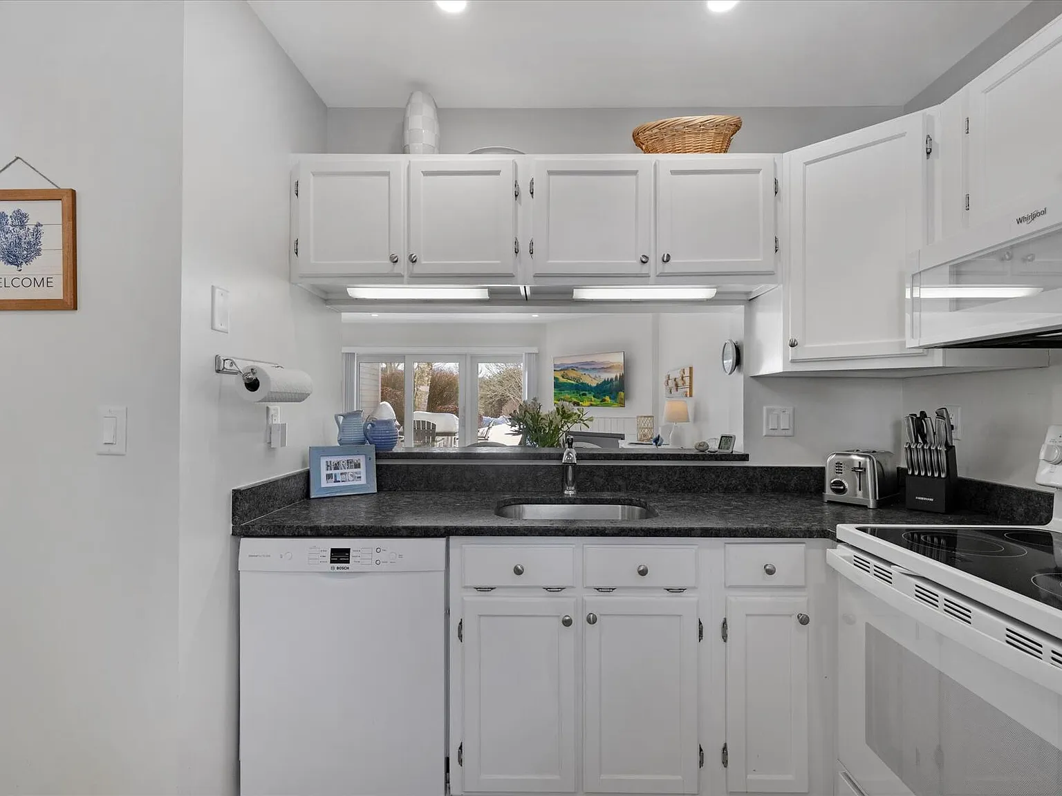 103 Trevor Lane UNIT 103 - Photo 5