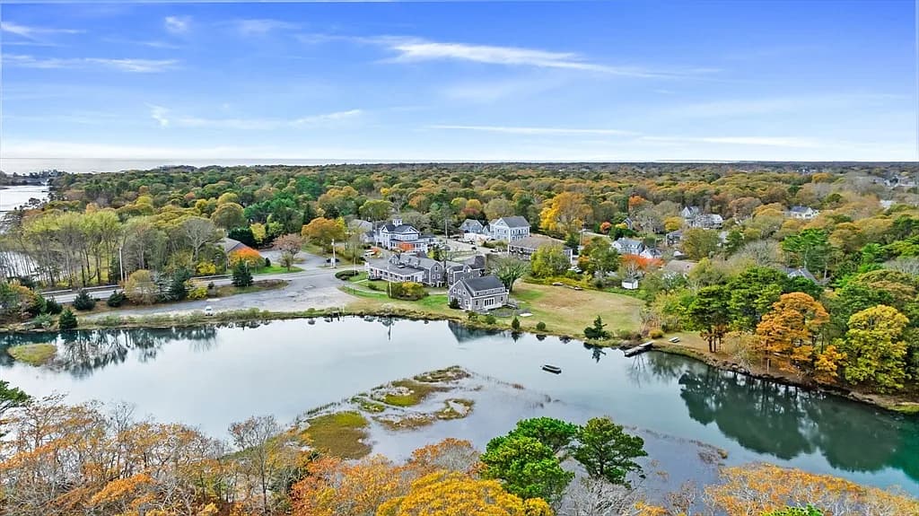 126 Route 28 - Photo 1