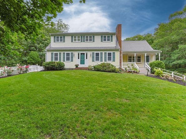88 Acre Hill Road, Barnstable
