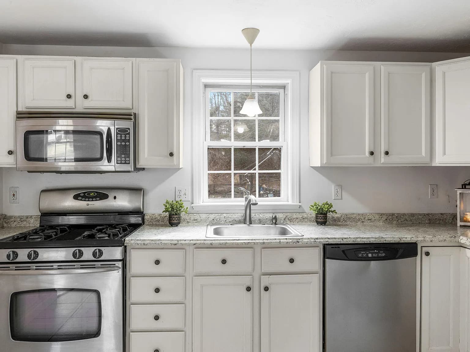 6 George Gallant Road - Photo 4