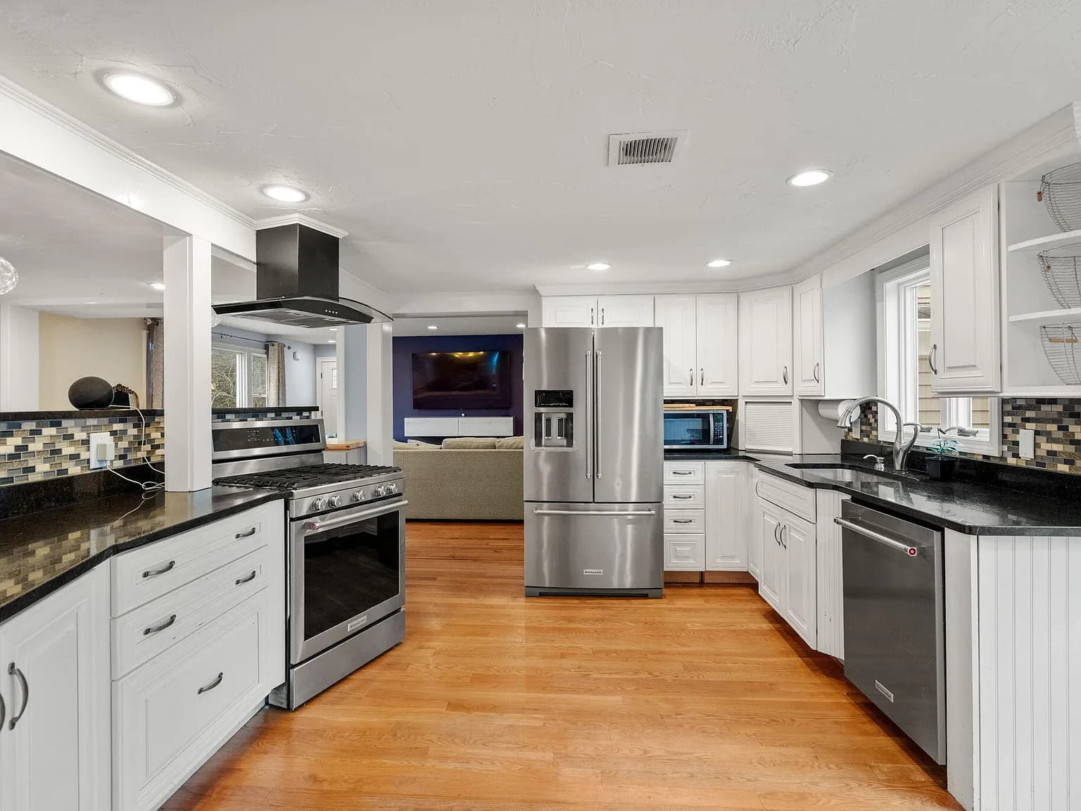 2 Taylor Road - Photo 5