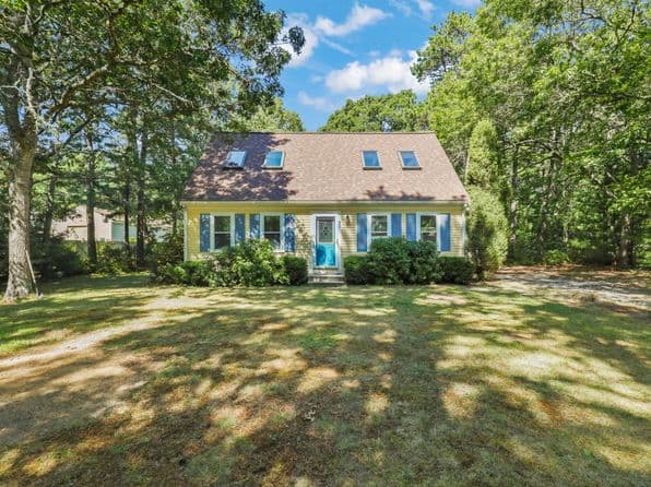 89 Degrass Road, Mashpee