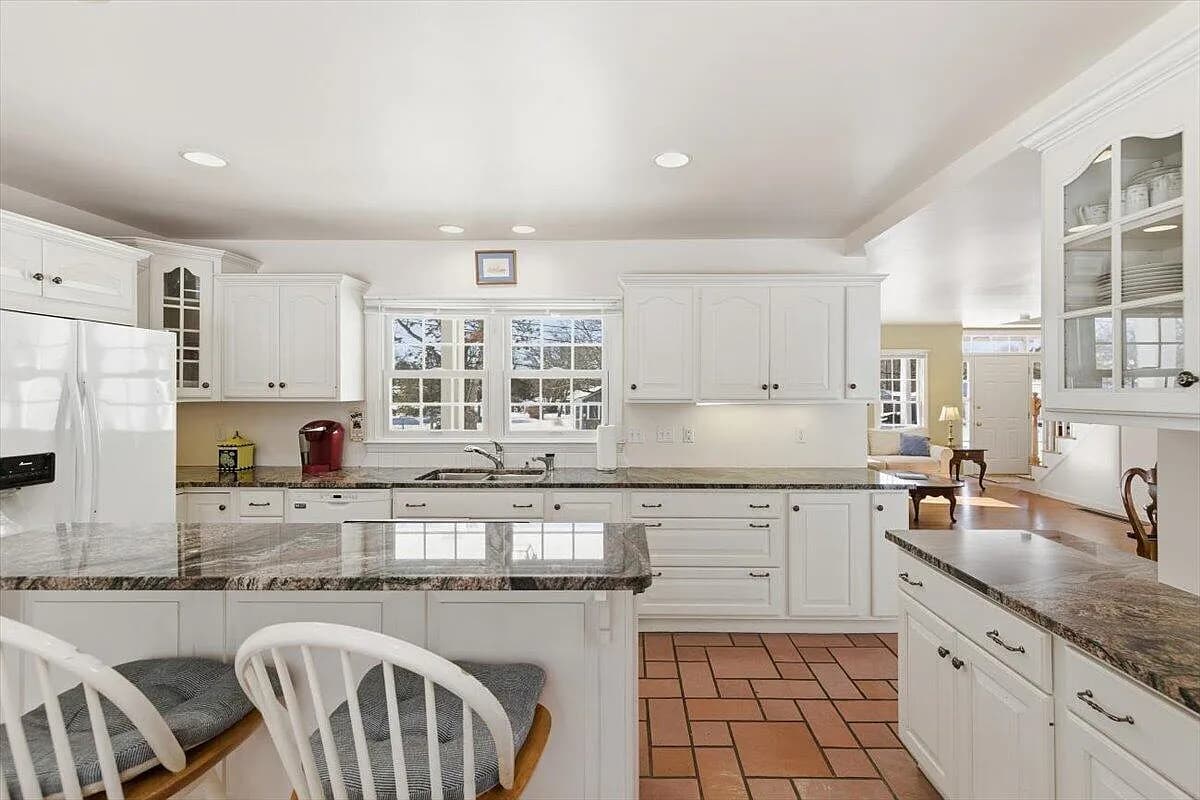 32 NIAGARA Lane - Photo 4