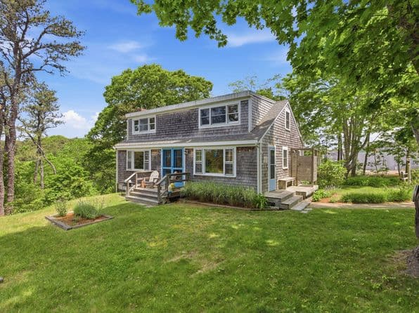 21 Town Hall Road, Truro