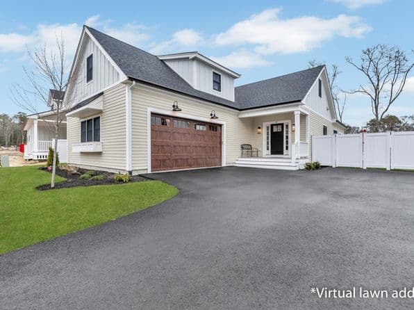 17 Josiah Path, Falmouth