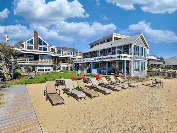 495 Commercial St #11, Provincetown