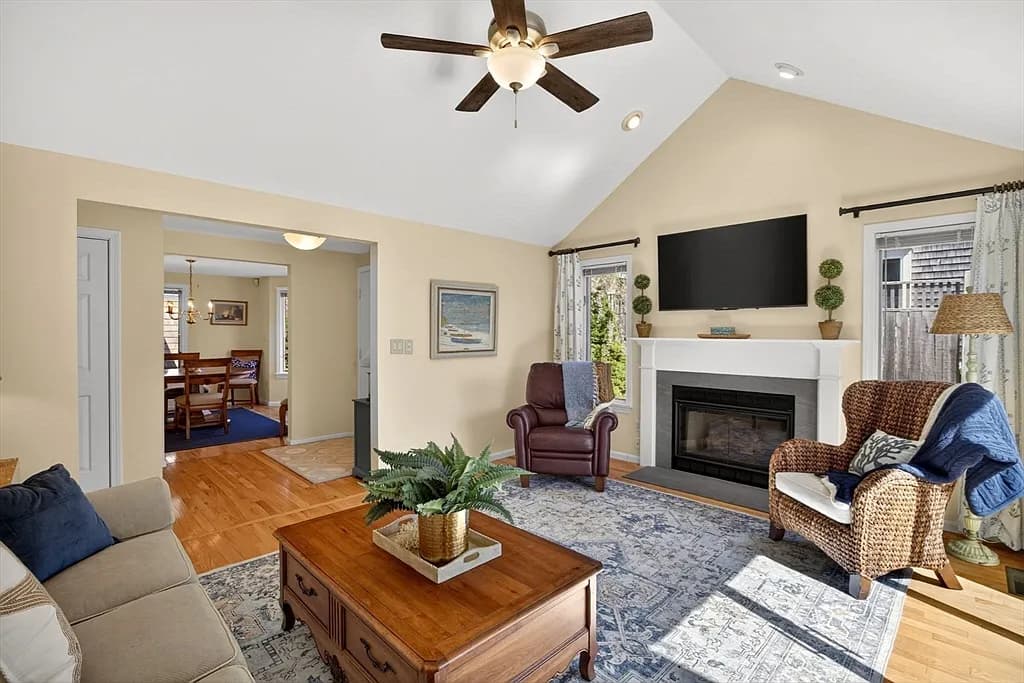 24 W Woods Cir #24 - Photo 2