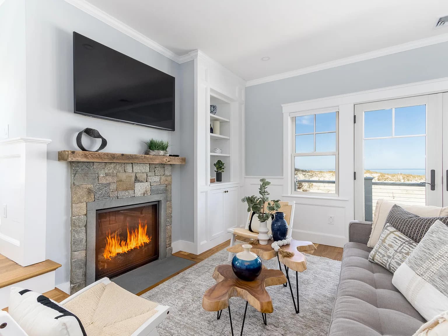 7 Collins Avenue - Photo 6