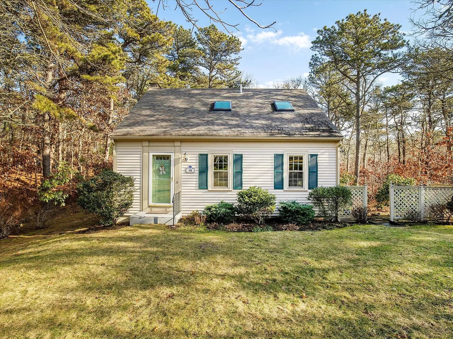 132 Stage Coach Drive - Photo 1