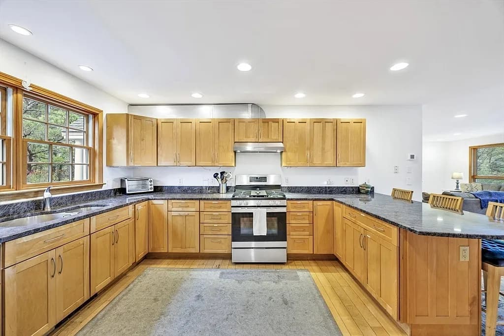 128 Shore Rd - Photo 6