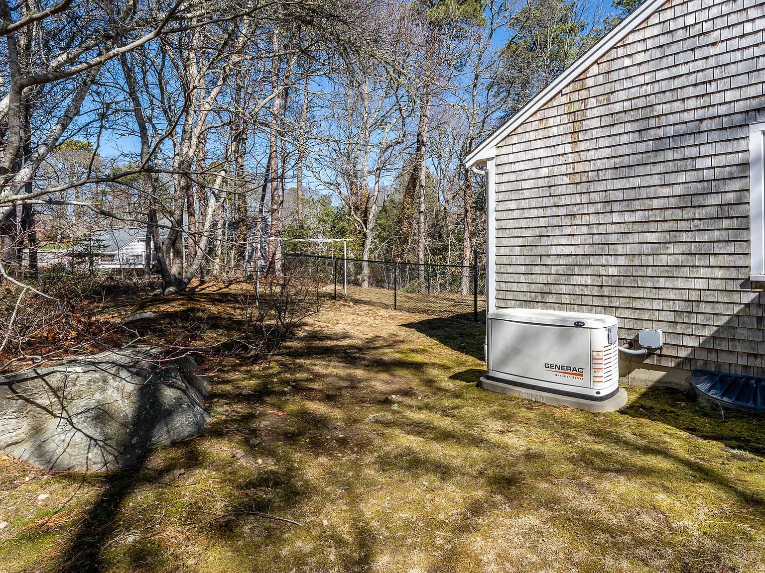 6 Clinton Drive - Photo 3