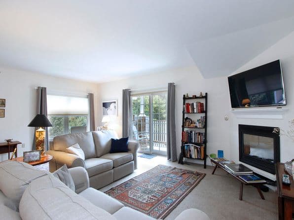 18 West Road UNIT 303, Orleans
