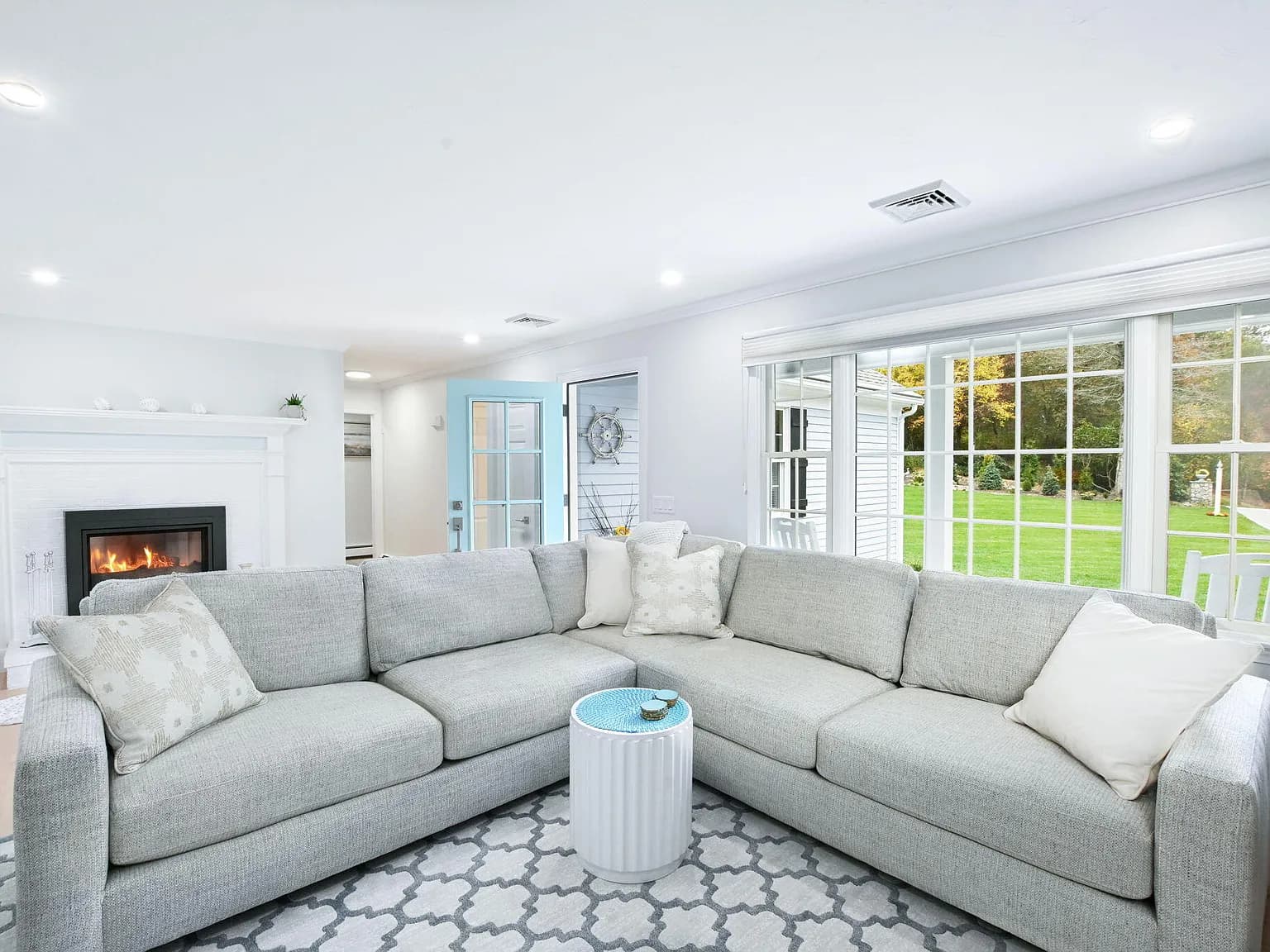 9 Coach Lane - Photo 6