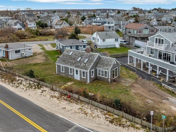 2 Freeman Avenue, Sandwich