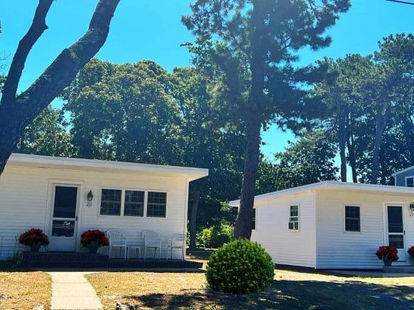 22 Black Flats Road, Dennis
