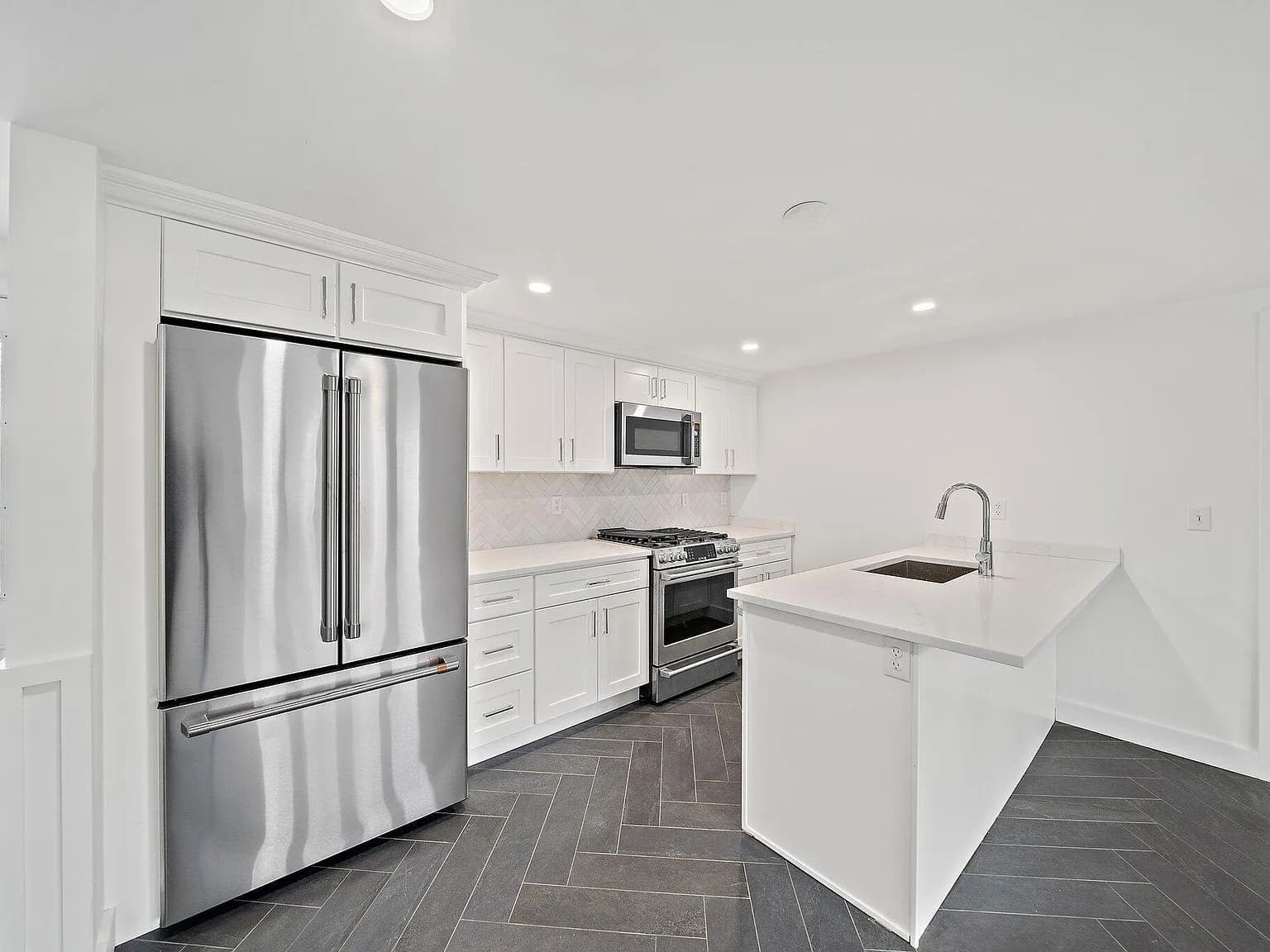 6 Raintree Road - Photo 4