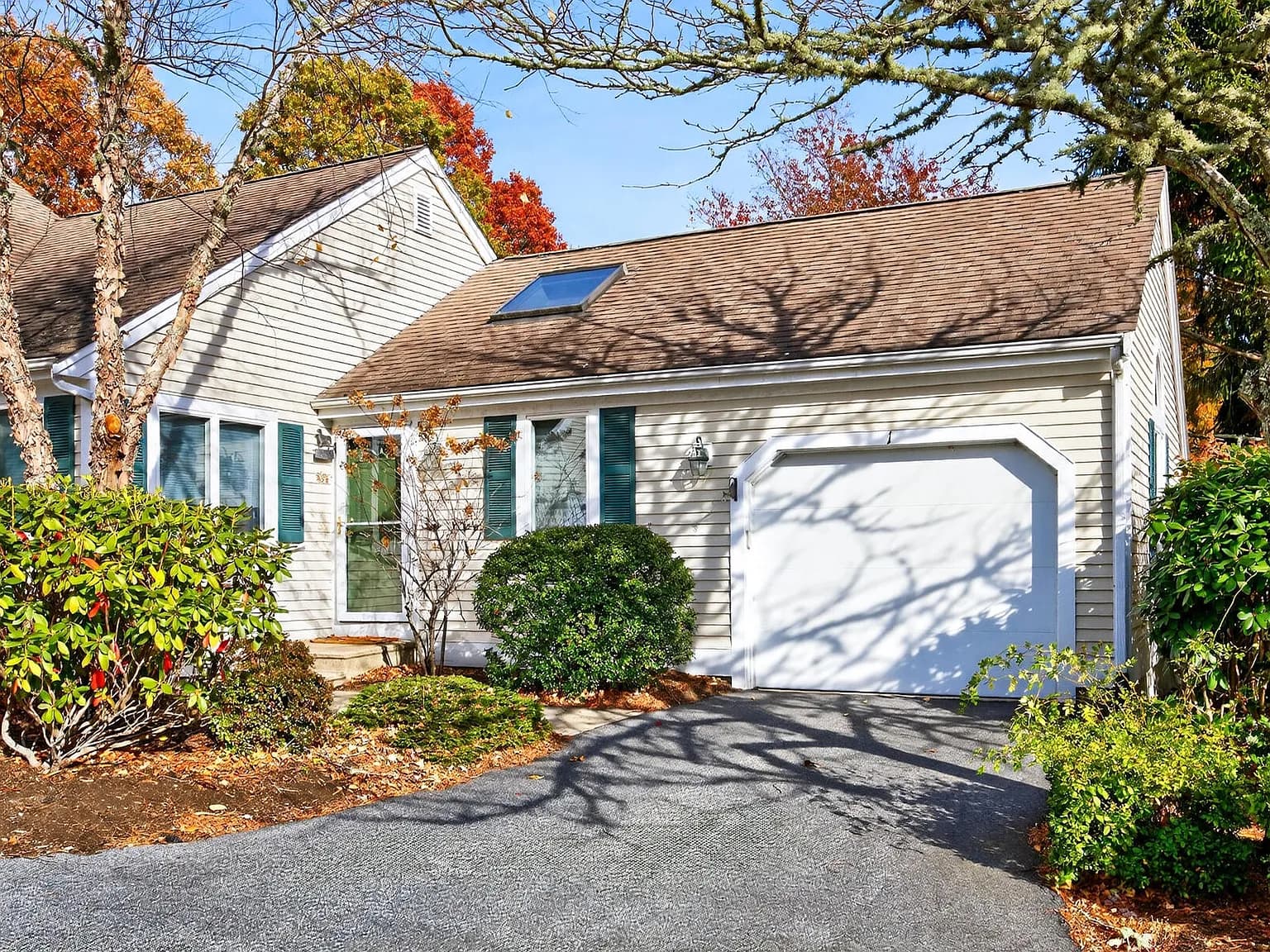 1 Par 3 Court UNIT 1 - Photo 2