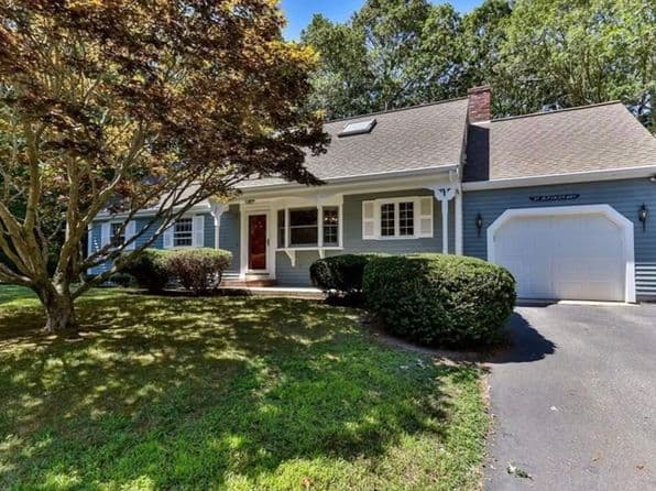 37 Old Salem Way, Barnstable