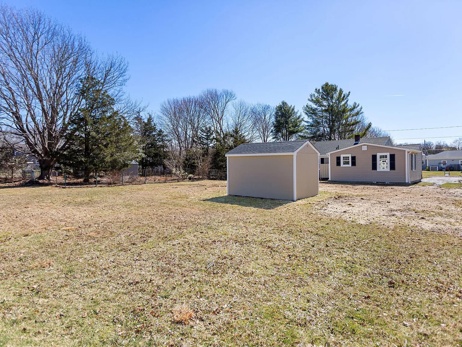 14 Sharon Drive - Photo 3