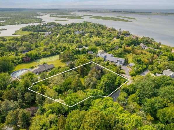 157 Scudder's Lane, Barnstable