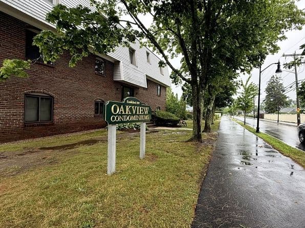 15 Oak Neck Rd #16, Barnstable