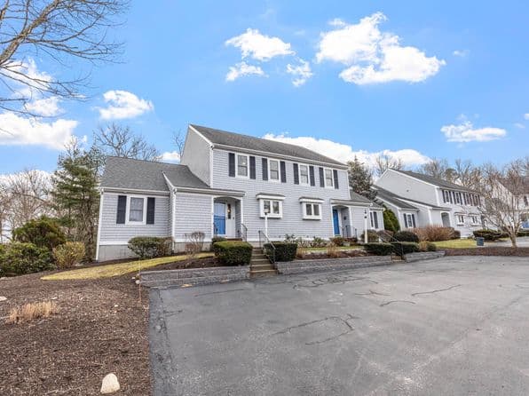 37 Carlson Lane UNIT 12, Falmouth